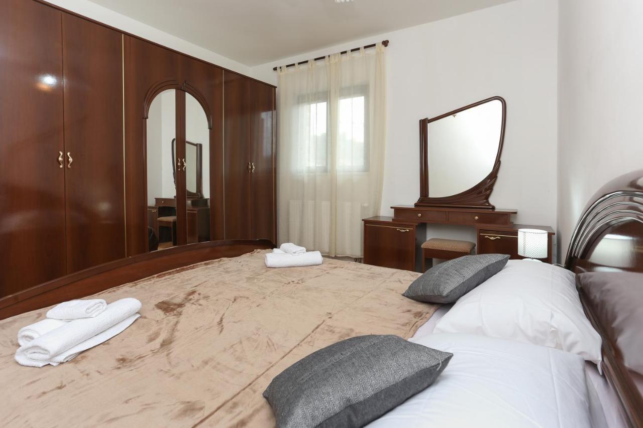 Apartments Marinero Trogir Dış mekan fotoğraf